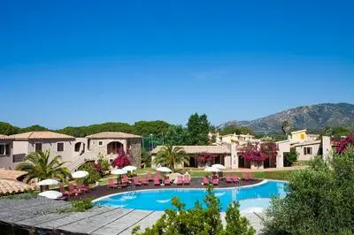Sardinian-style Apartment Near Beach