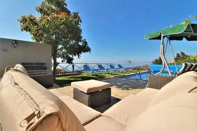 Santa Cruz Villa Private Pool