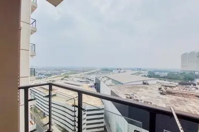 Compact Designed 3Br Sky House Bsd Apartment Near Aeon Mall