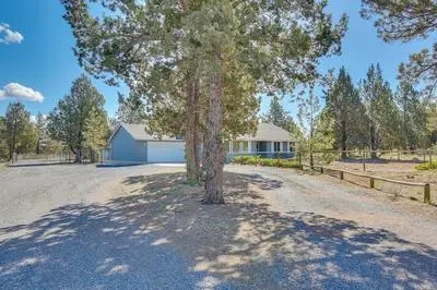 Pickleball Country Retreat in Bend!
