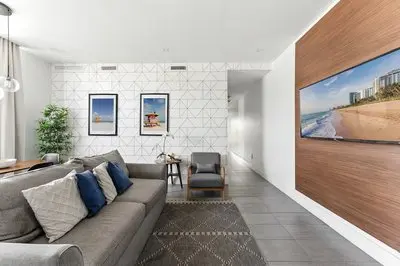 Luxury Sobe 2 Bedroom Apartment