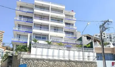 Suites Vistamar