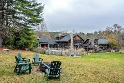 Renovated Grand Woodstock Barn