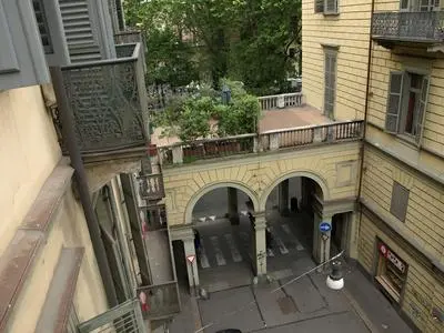 B&B Central Station