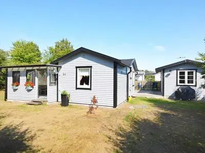 10 Person Holiday Home in Skummeslovsstrand