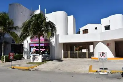 Quintas del Lago - A Pasos  del Mar