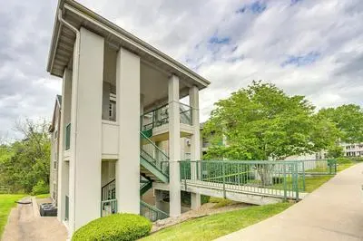 Resort-style Amenities! Convenient Branson Condo