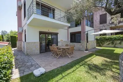 Olivia Maisonette by Rentals Pro