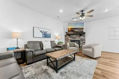 Cm132-6 -summer Breeze- Sleeps 17 6 Bedroom Home