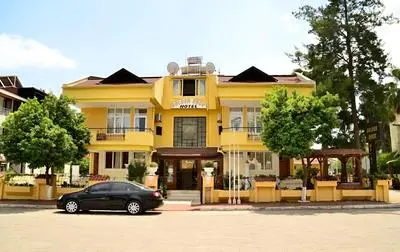 Golden Rock Hotel