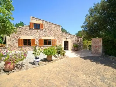 Lovely Holiday Home in Alcúdia with Hot Tub & Private Pool