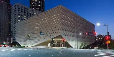 Downtown LA Luxury Two Bedroom Apartment