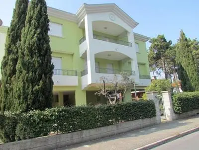 Flat With Spacious Balcony in Bibione