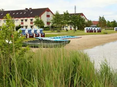 Room in Wangerland With Meals & Drinks