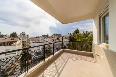 Spacious Apartment Near Lara Beach in Muratpasa
