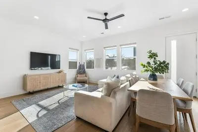 Villa #27 At Bloomington Country Club 4 Bedroom Townhouse