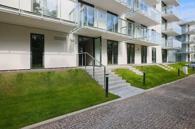 Jantaris Apartment by Renters Prestige
