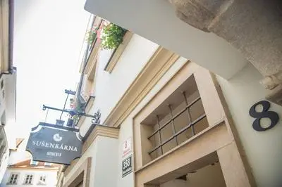 President Boutique Apartment