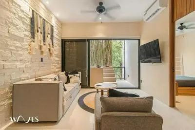 Spacious 3 Br. W/private Pool Exclusive Gym