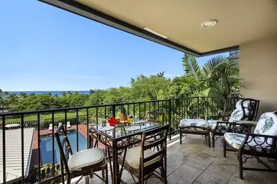 Kahalu'u Bay S #204 2 Bedroom Condo by RedAwning