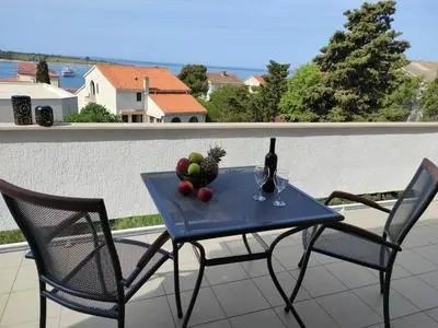 Nives - Great Location - A6