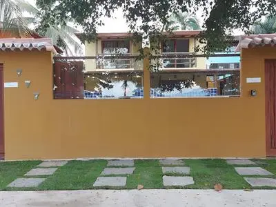 Yara Frente Praia 4 suites Piscina 14pes