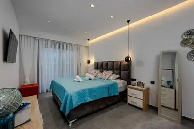 Lavender Luxury Apartment in Rhodes