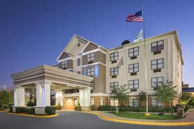 Holiday Inn Express & Suites Byron by IHG