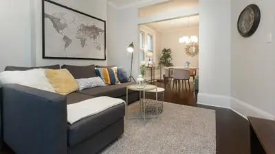 Applewood Suites - Danforth Avenue