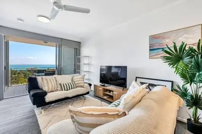 Stylish 1-bed Darwin City Stay With Balcony Views