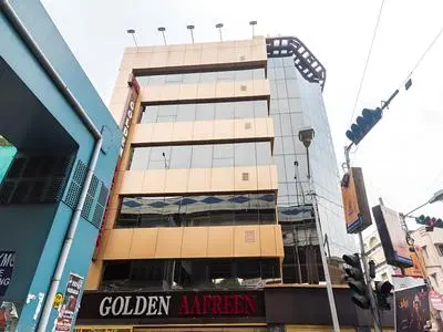 OYO 9390 Golden Afreen