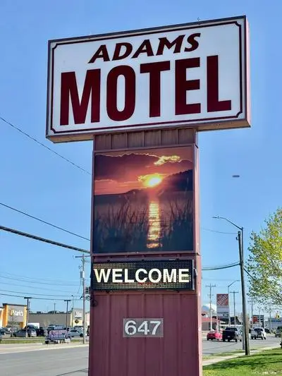 Adams Motel