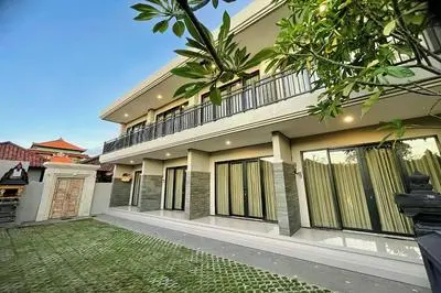 Sekar Tunjung Guest House Seminyak Bali
