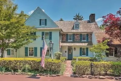 Pool & Courtyard: Timeless Home in Lansdale