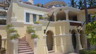 Marina Villas - Grand Isla Navidad