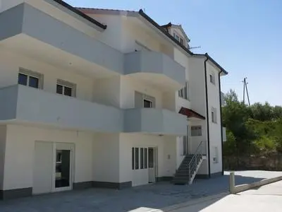 A6 - apt With 2 Balconies, 5 min Walking to Beach