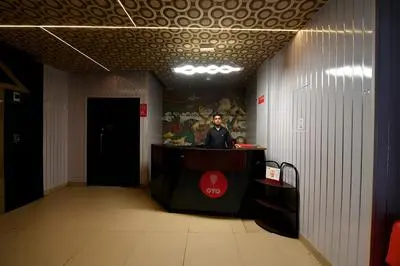 OYO 2249 Hotel Blue Bird