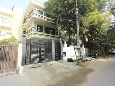 OYO 27674 Dhairya Residency