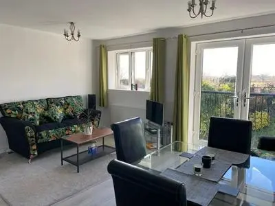 1 Bed Apt- Rural Views- Juliette Balcony - Parking