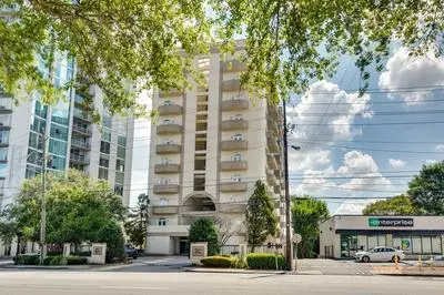 Atlanta Rental w/ Balcony: Near Buckhead!