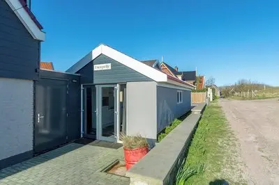 Beach House 't Koepeltje Near Dunes