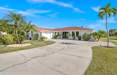 14076 Sandarac Dr