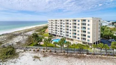 Destin On The Gulf 407 2 Bedroom Condo by RedAwning