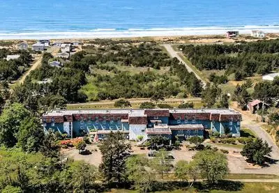 Chateau Westport Resort