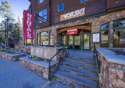 201 Mill Creek (72 River Run Road) 4 Bedroom Condo by RedAwning