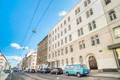 Designer Apartments - Near Reumannplatz