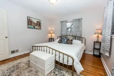Rose Drive Brickstone 8