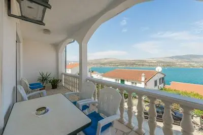 Bubi - sea View - A2 Prvi kat
