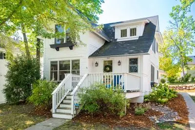 Excelsior Cottage