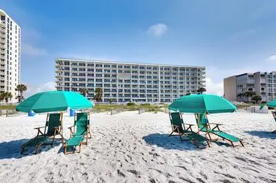 Oceanfront Destin Condo With Pool & Beach Access